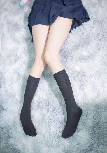 丰满少妇被猛烈进入的故事李龙