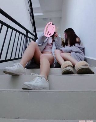 年轻善良的嫂子2