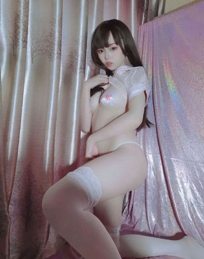 秋霞轮理