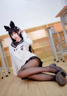 凌晨三点半看高清电视