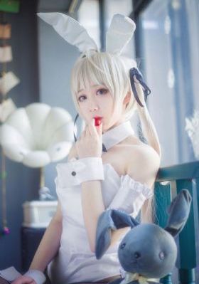 乱岳的肥臀呻吟
